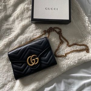 Gucci Marmont matelasse mini bag